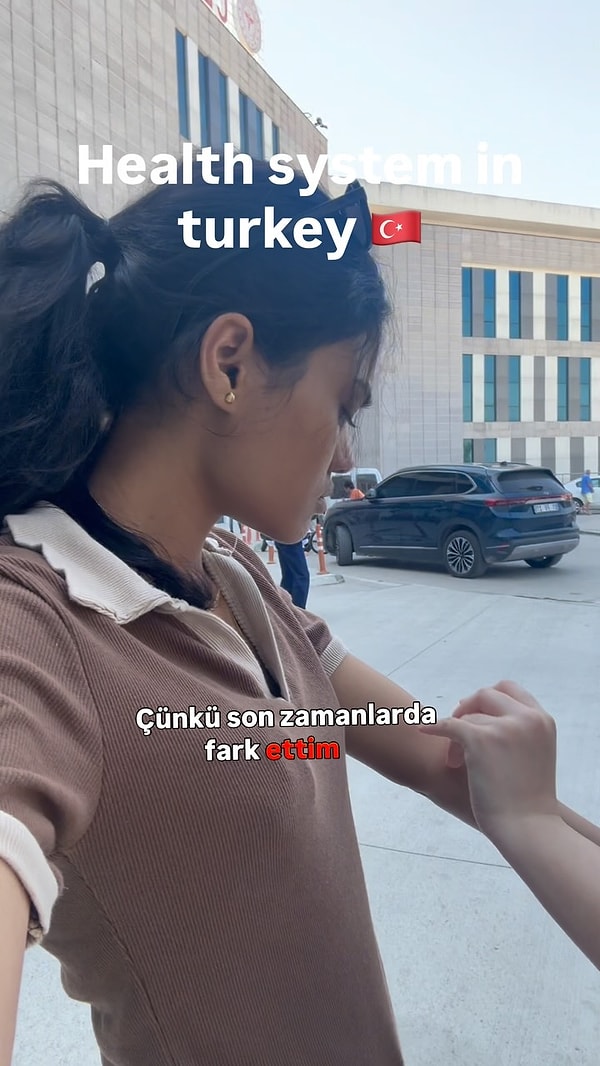 Hindistan'daki özel hastanelerden daha iyi olduğunu söyledi.
