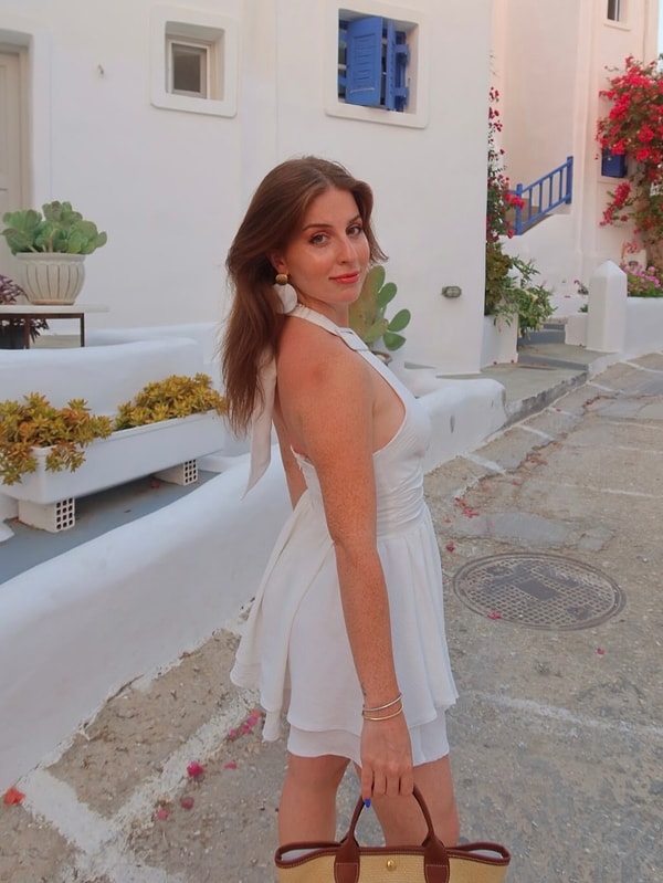 Zeynep Özkaya, Sihirli Annem'deki Çilek karakteriyle hatırlanıyor.