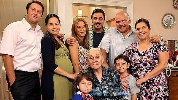 Geniş Aile'deki tek bir sahne, senaristin aklına 100 bölümlük bir dizi fikri getirmiş.
