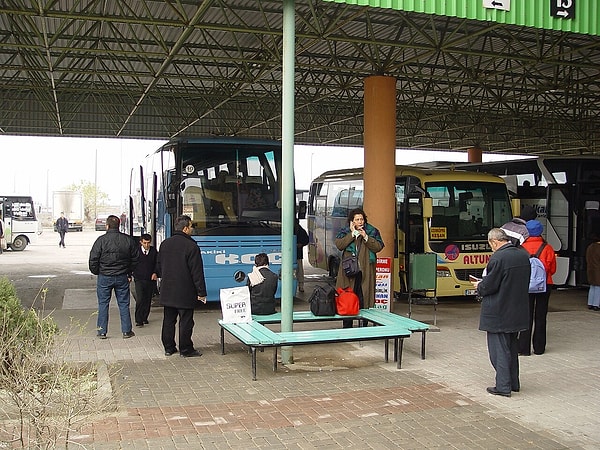 Edirne Otogarı: 2,6 puan, 2.150 yorum