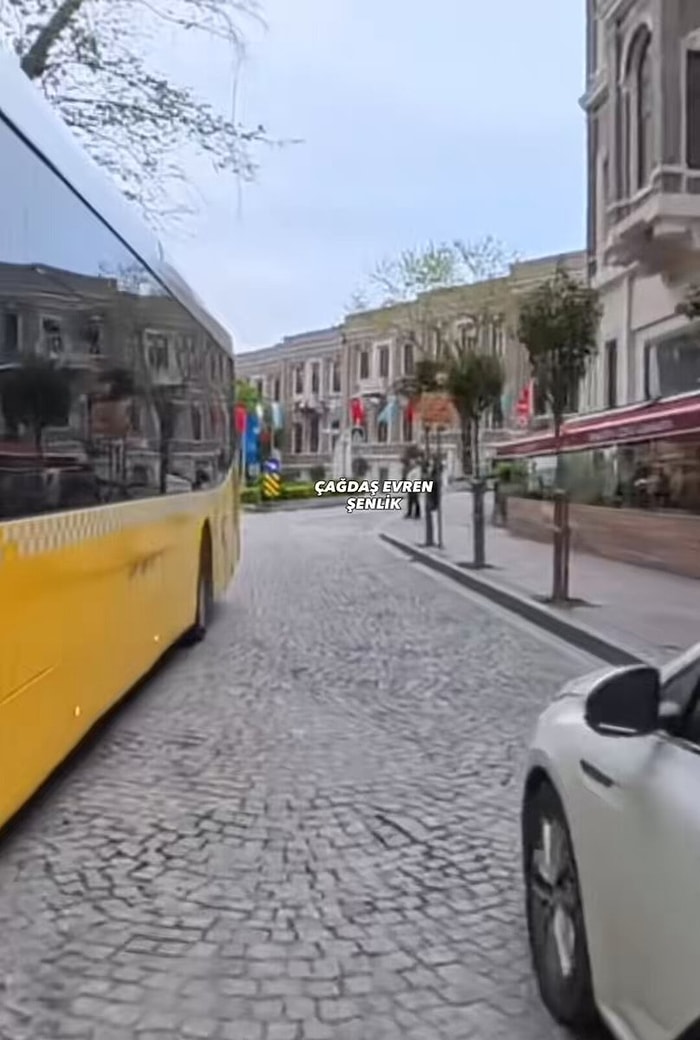 İstanbul'da Ters Şeride Girip Polisten Kaçan Motosikletliyi Polis Tek Hamlede İndirdi