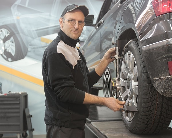 Aynı risk nedeniyle Volkswagen Grubu genelinde geri çağrılan araç sayısı yaklaşık 4,6 milyona ulaştı.