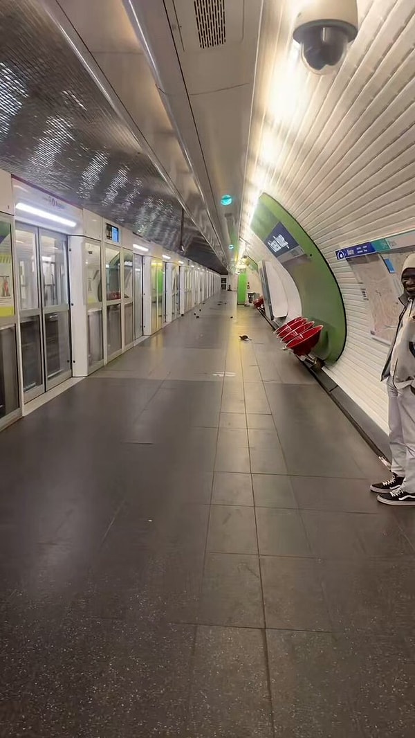 Paris'in fare sorunu yeni değil.