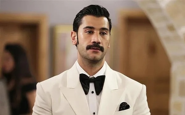 Merakla beklenen ve sezonun 3 Adana dizisinden biri olacak Adana Ayazı'nda Uğur Güneş'in canlandıracağı Fırat, ailesinden gelen bir haberle geçmişiyle yüzleşecek.
