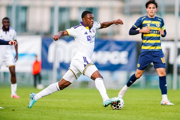 NK Maribor liderliğini sağlamlaştırdı.