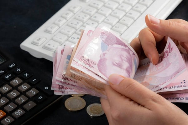Ödeme peşin, teminat zorunlu.