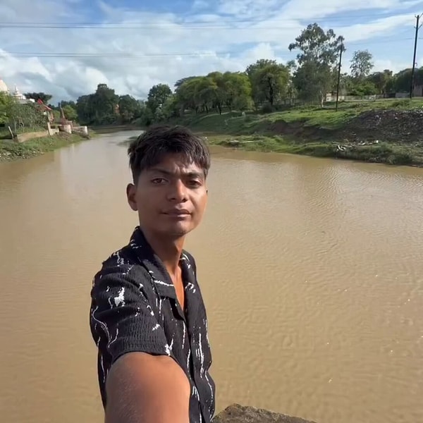 The young person who set out to clean up the river carried on the fight alone.