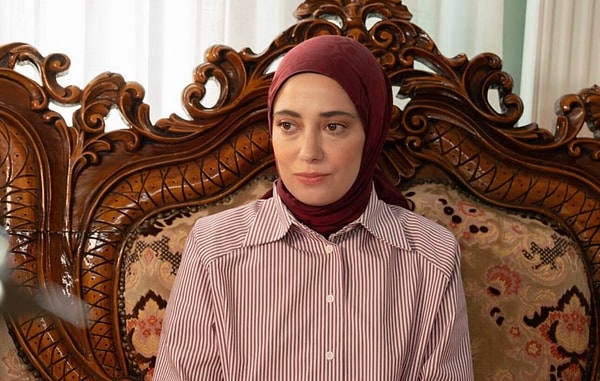 Seyirci bu ayrıntıyı "senaryo çelişkisi" olarak yorumladı, Nilay'ın da geri dönmesini isteyenler oldu.