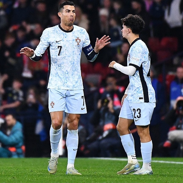 Vitinha, Ronaldo'nun geri dönmesini ve her şeyin yolunda olmasını diledi.