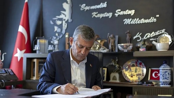 Yeni Parti için isim kararı.
