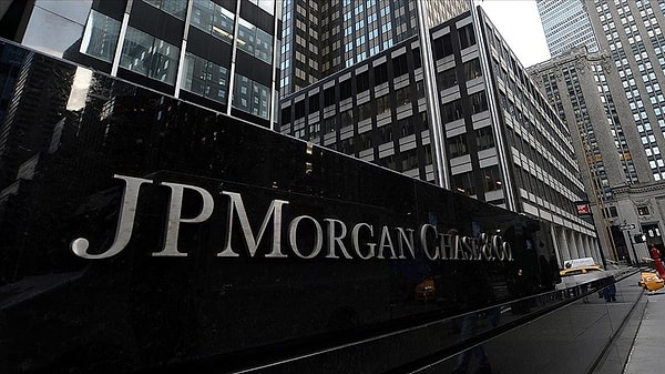 JPMorgan, Türkiye'den çekilmediğini açıkladı: İstanbul Şubesi bankacılık faaliyetlerini büyütecek.