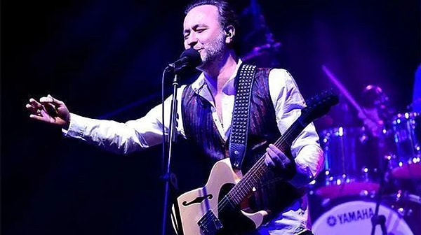 Menajeri İlker Ercan, Nev'in yeniden entübe edildiğini duyurdu ve 0 Rh pozitif kan bağışı istedi.