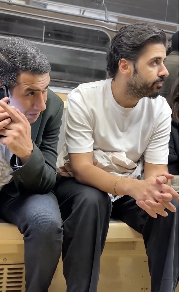 Tayfun Erdoğan, kısa bir metro videosuyla gündem oldu.