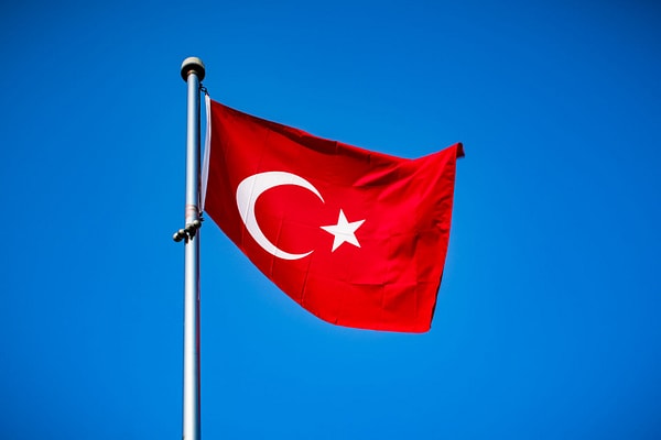 Gelelim İstiklal Marşı'na