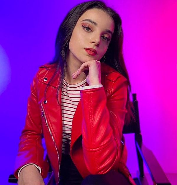 До первой роли в сериале «Рюя Гиби» аудитория Semiraminta в TikTok достигла 12,6 млн подписчиков.