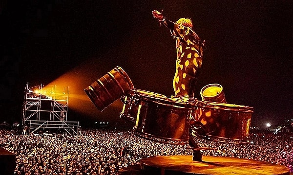 İstanbul'da Bu Hafta Sonu Hangi Pop Konserine Gidilir?