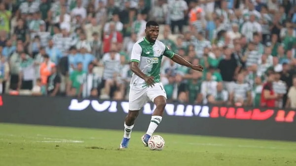 Bursaspor Başkanı Enes Çelik konuştu.