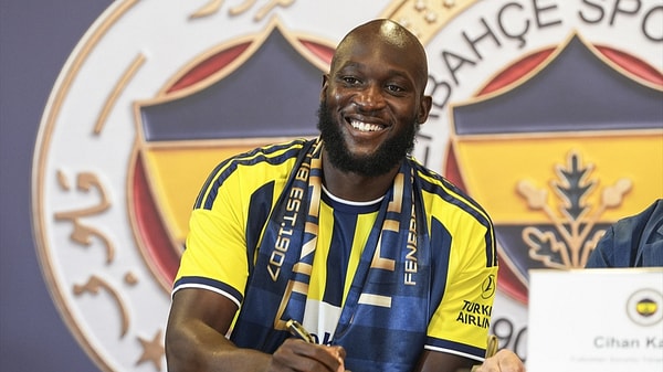Muhtemel 11'de Lukaku da var.