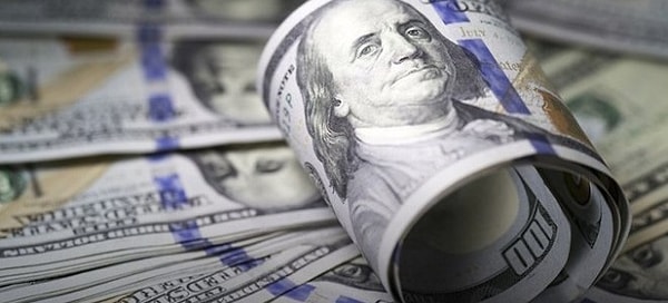 Dolar/TL, istikrarlı ama sınırlı yükselişini yabancı yatırım kurumlarının raporlarıyla destekleyerek gün sonunda 19,2569'dan, euro/TL 21,1354'ten ve euro/dolar da 1,0922 seviyesinden karşılık buldu.