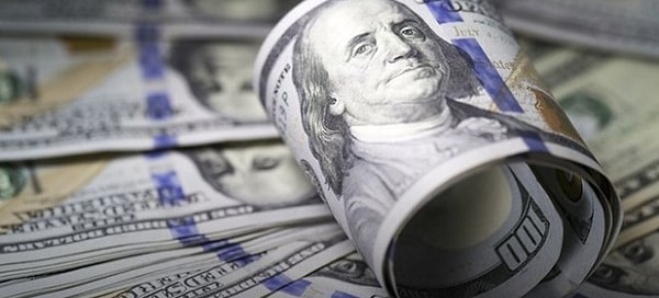 Dolar/TL, istikrarlı ve sınırlı yükselişini sürdürerek gün sonunda 19,28'den, euro/TL 21,06'dan ve euro/dolar da 1,091 seviyesinden karşılık buldu.