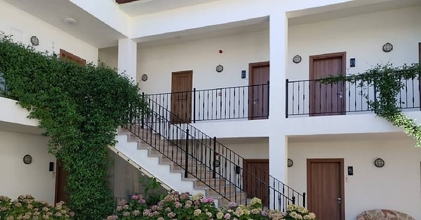 9. Otel Kefalos İmroz