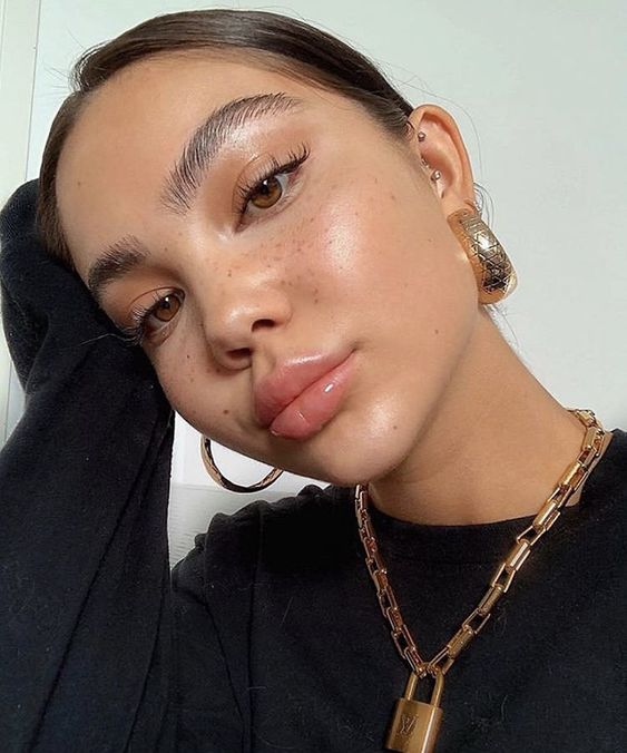 7. Bakışlarınızın seyrini değiştirecek ürünleri incelemeden geçmeyin.