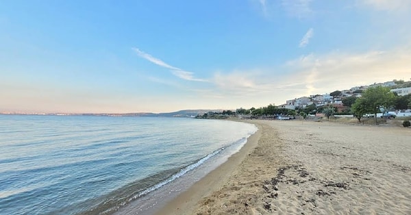 9. Tatlısu Halk Plajı