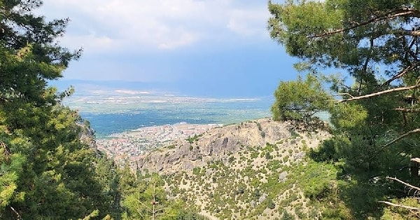 36. Honaz Dağı Millî Parkı