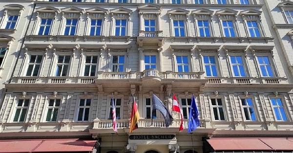 4. Hotel Sacher - Avusturya
