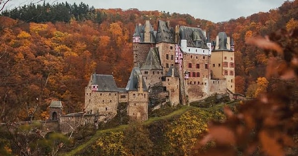 11. Eltz Kalesi – Wierschem, Almanya