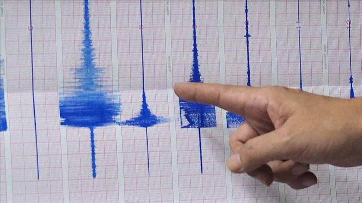 Malatya'nın Pötürge ilçesinde 10.36'da yaşanan deprem yerin 7 kilometre altında gerçekleşti. Deprem büyüklüğü 4.5 olarak kaydedildi ⬇️