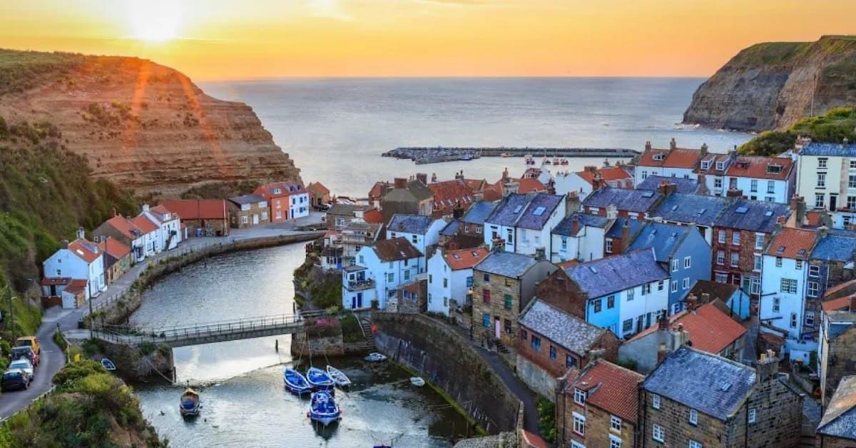 12. Staithes