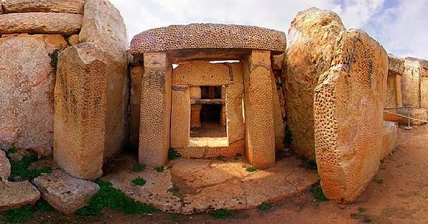 4. Mnajdra - Malta