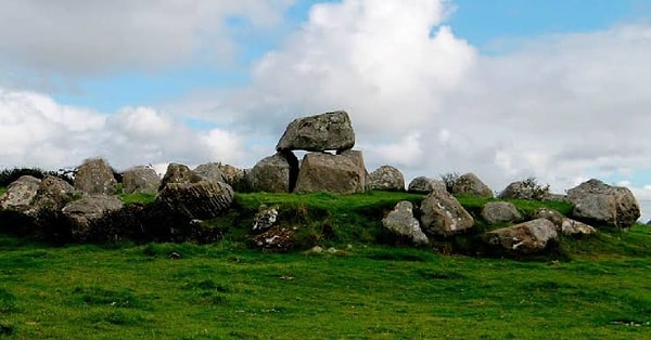 11. Carrowmore Megalithic Mezarlığı -  İrlanda