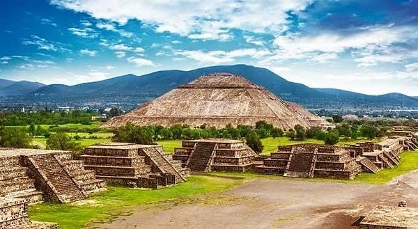 14. Teotihuacán - Meksika