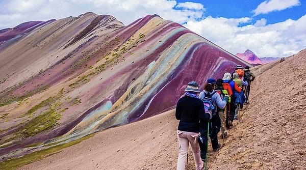 8. Vinicunca, Peru