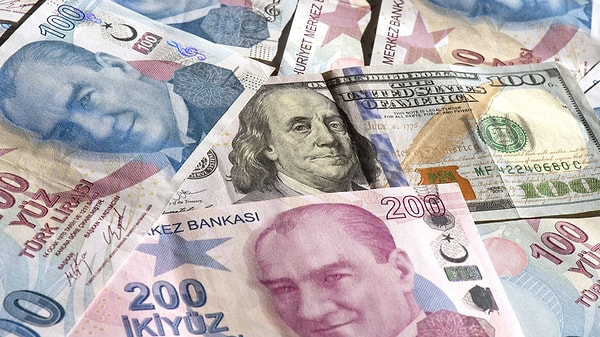 Babuşcu ayrıca dolar/TL kurunun yıl sonu itibariyle 38 lira civarında oluşacağını öngördü ve şunları söyledi: