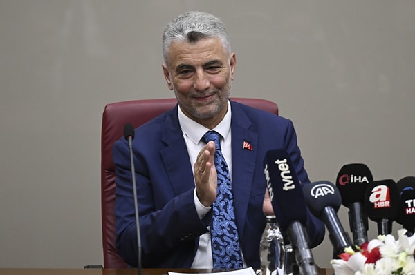 Üretimde ciddi bir eleman eksikliği bulunduğunu belirten Ömer Bolat şu ifadeleri kullandı: 👇