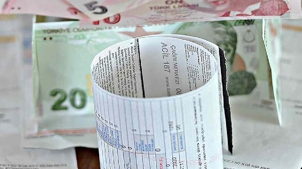 Türkiye'de ortalama bir hanenin elektrik faturası 414 lira seviyesinde. 40 milyon mesken abonesinin yüzde 3'ünün tüketimi 1.050 liranın üzerinde. Yani uygulamadan 1.2 milyon ev etkilenecek.