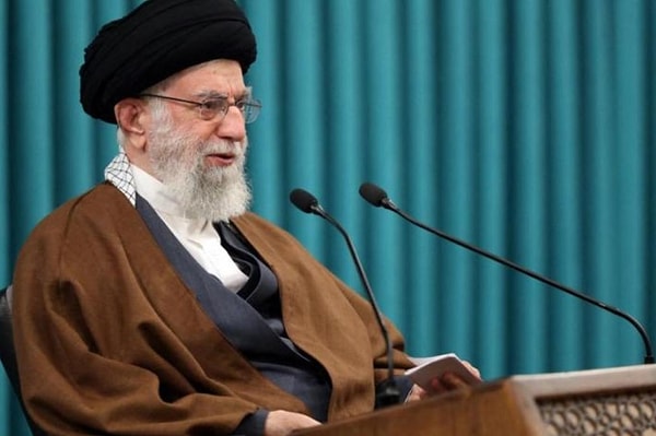 Ali Hamaney Öldü mü?