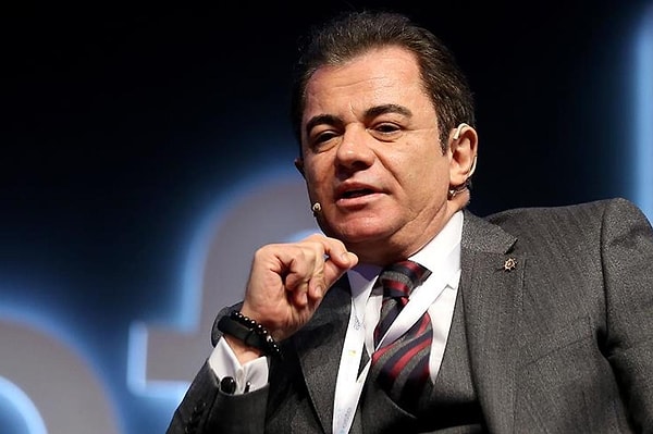 Hakan Ateş Hangi Dilleri Biliyor?